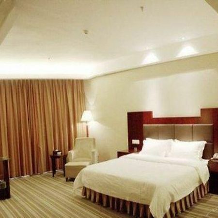 Phoenix Grand Hotel Fenghuang Extérieur photo
