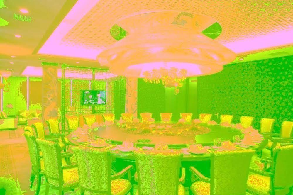 Phoenix Grand Hotel Fenghuang Extérieur photo
