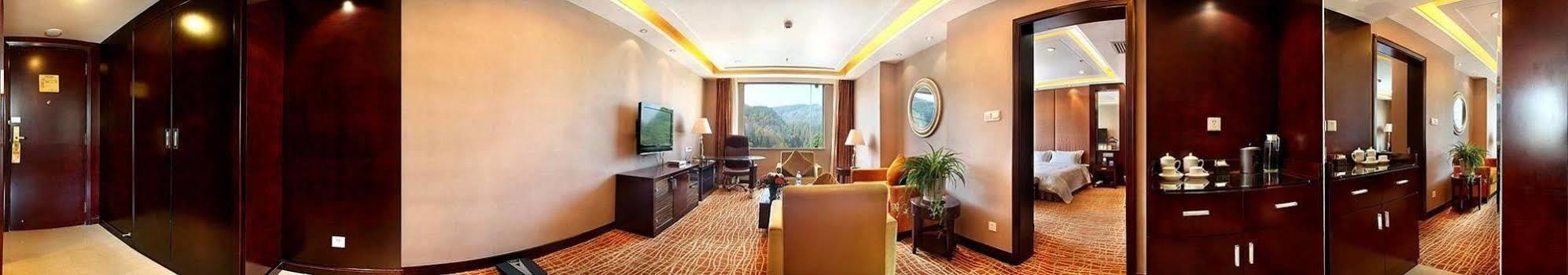 Phoenix Grand Hotel Fenghuang Extérieur photo