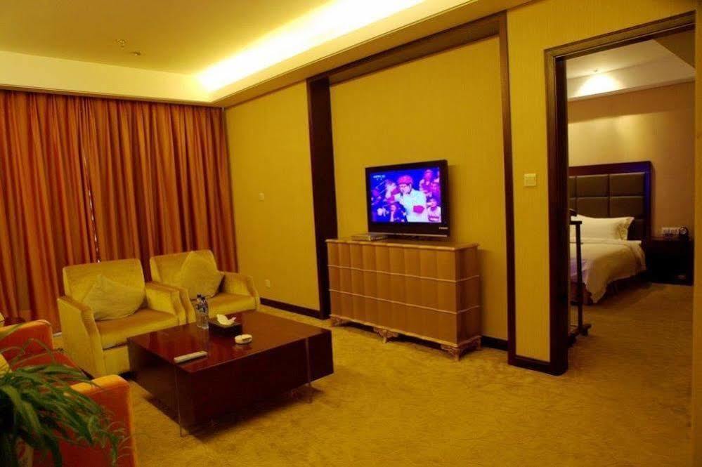 Phoenix Grand Hotel Fenghuang Extérieur photo