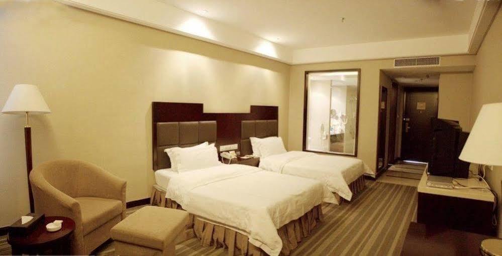 Phoenix Grand Hotel Fenghuang Extérieur photo
